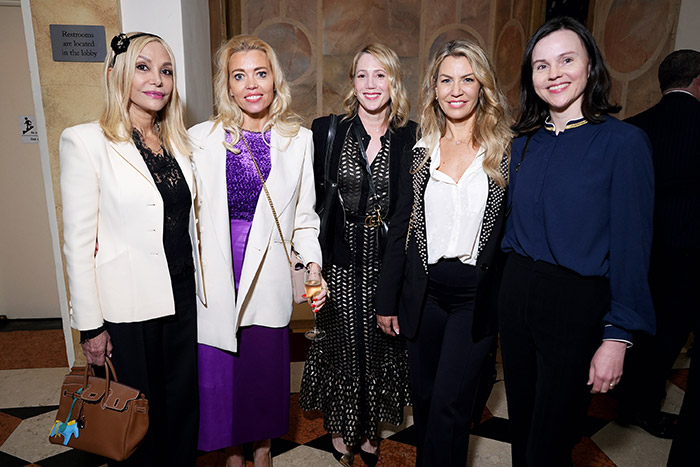 12bis-Nicole Salmasi, Catherine Juracich, Danika Gould, Gaelle Benchetrit, Catherine Baumann