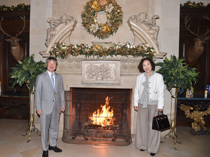 Buncho Shin, Sun Yi Pock