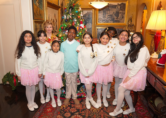 JS_045 Casita Maria Students.jpg