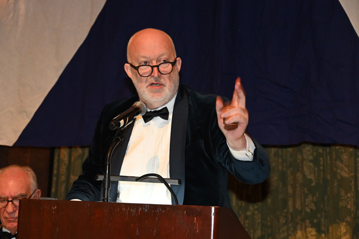 Auctioneer Alasdair Nichol 