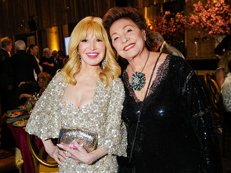 Elizabeth Segerstrom and Maria Manetti Shrem
