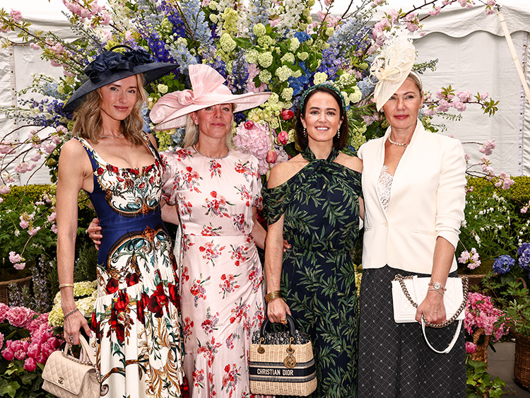 Victoria Ershove, Wendy Stapleton, Elisabeth Munder, and Lacey Deloria