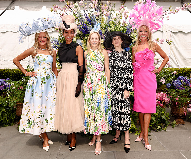 Tracey Huff, Darice Fadeyi, Kate Davis, Erin Klatskin, and Stephanie Hessler